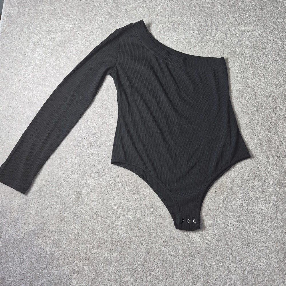 Ladies Small REORIA Black Ribbed Bodysuit Top Stretch Snaps